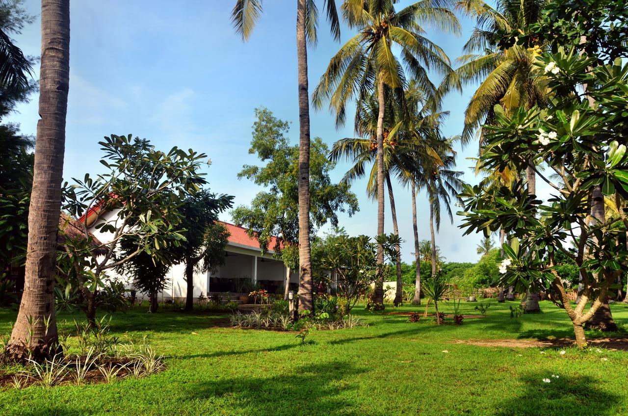 Amigos Bungalows Gili Meno Dış mekan fotoğraf